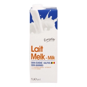 EVERYDAY Lait demi-écrémé brique 1L