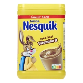 Nesquik Chocolate Powder with Vitamin D 900g