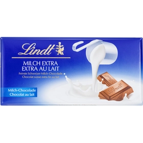 Lindt milk chocolate bar 100g
