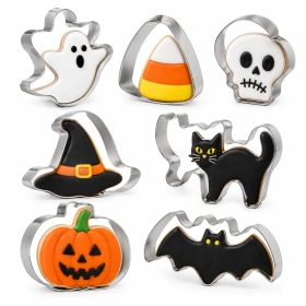 Set de 7 moules à biscuits - Motifs Halloween